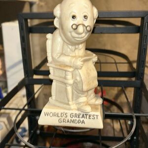 Russ Wallace Berrie and Co. Vintage Statue